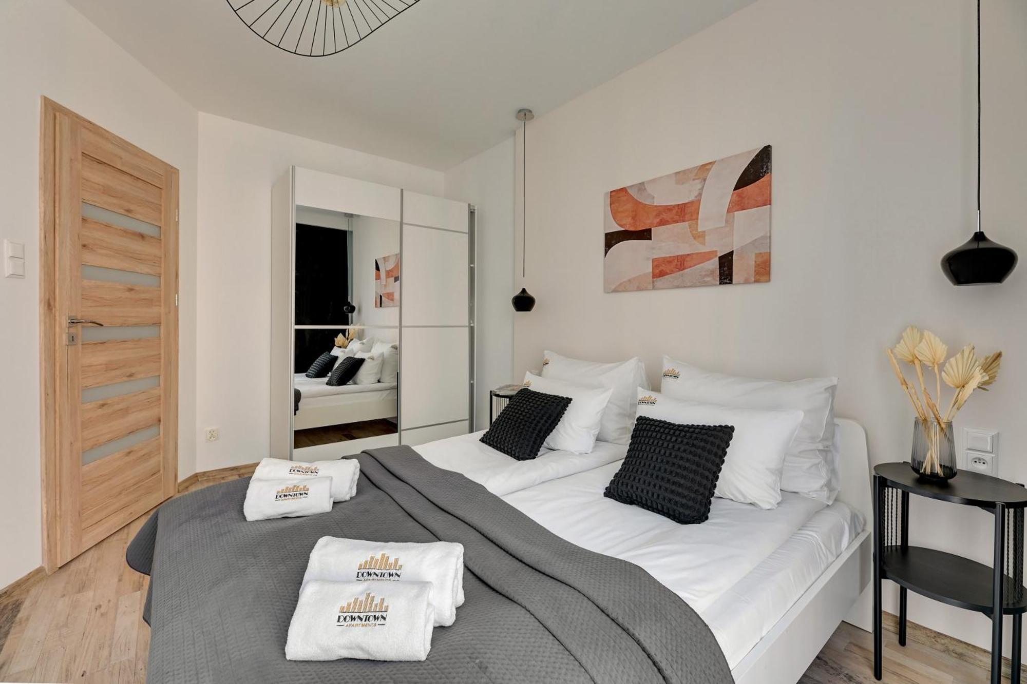 גדנסק Aura - Riverside & Parking By Downtown Apartments חדר תמונה